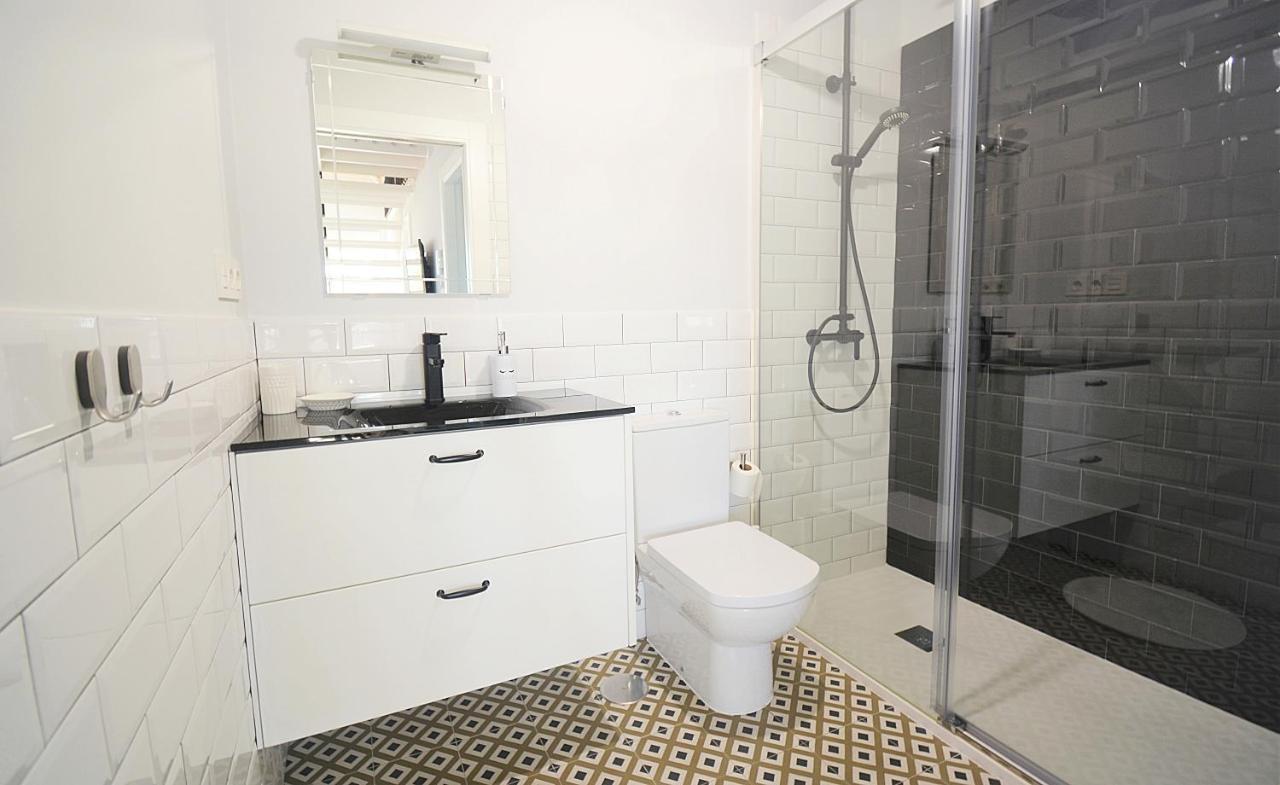 Galihost - Apartamentos Mamuela Ribadumia Ngoại thất bức ảnh