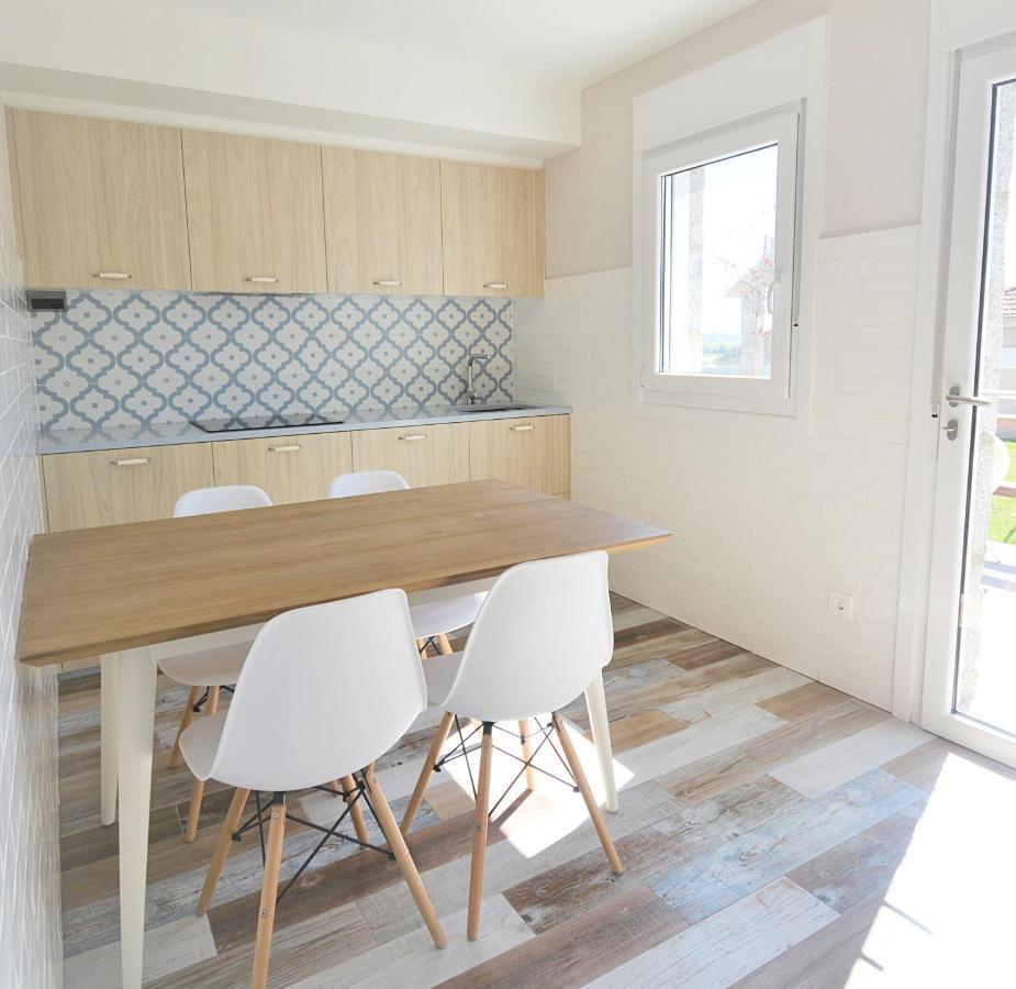 Galihost - Apartamentos Mamuela Ribadumia Ngoại thất bức ảnh